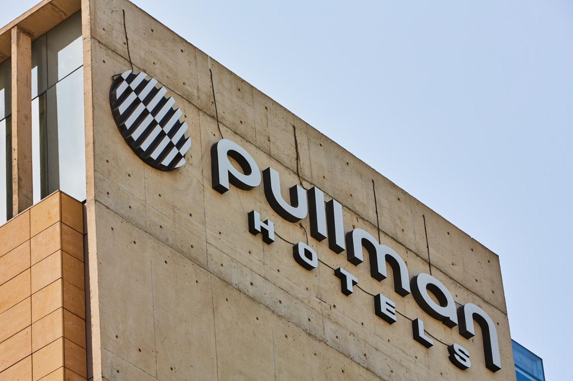 Pullman San Isidro Hotel